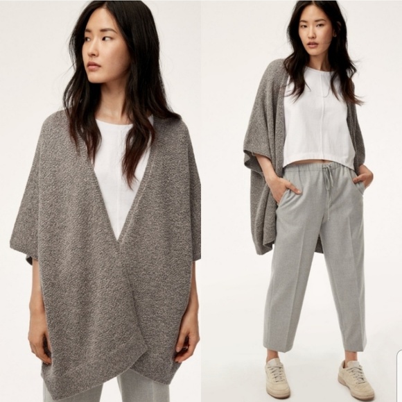 Aritzia Sweaters - Aritzia community cocoon wrap Sz XS/S